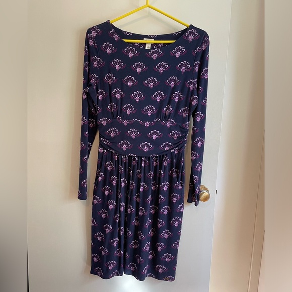 Hatley Dress with Pockets - Picture 1 of 5